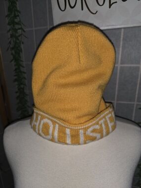 Hollister Yellow Knit Logo Beanie